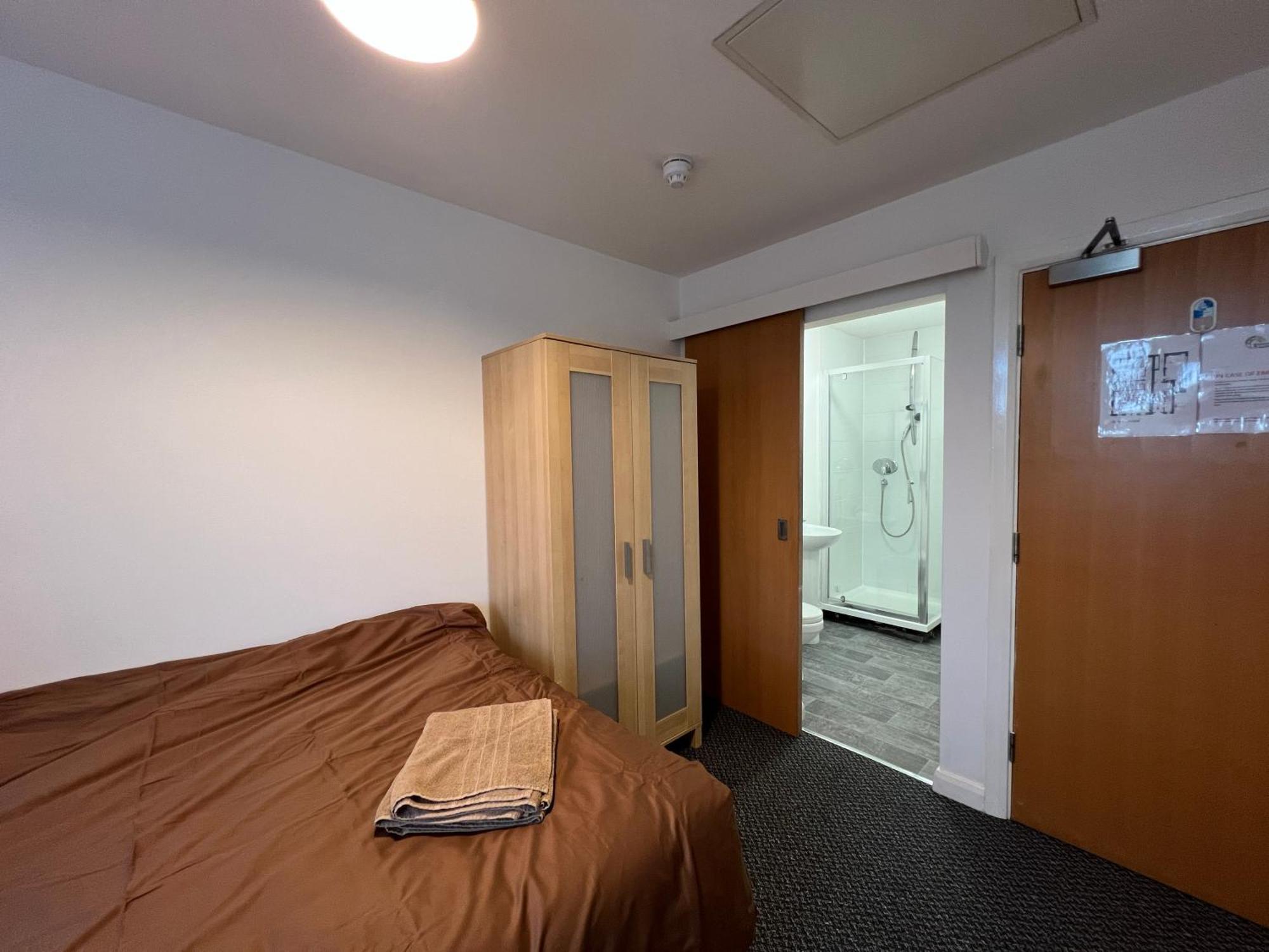 Sun House Homestay *